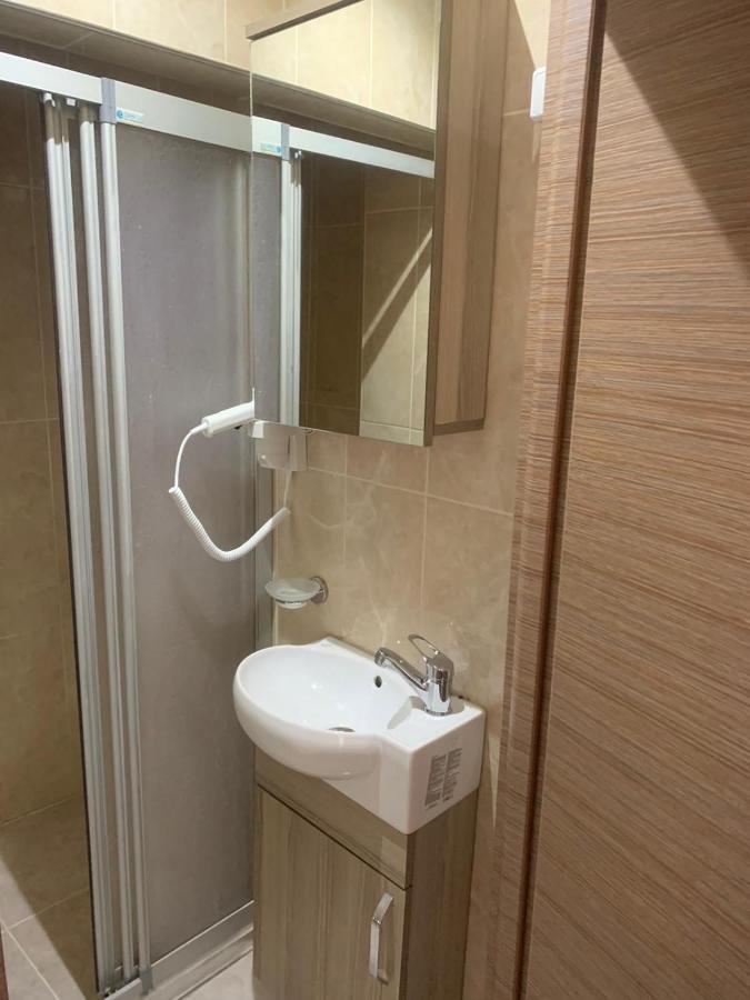 Luna Suites Taksim Истанбул Екстериор снимка